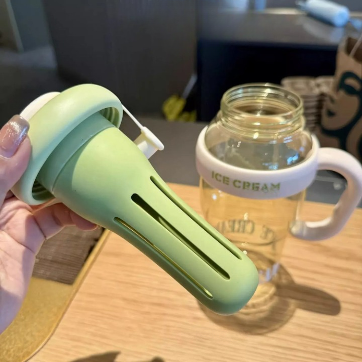Plastic Water Tumbler With Lid And Straw
