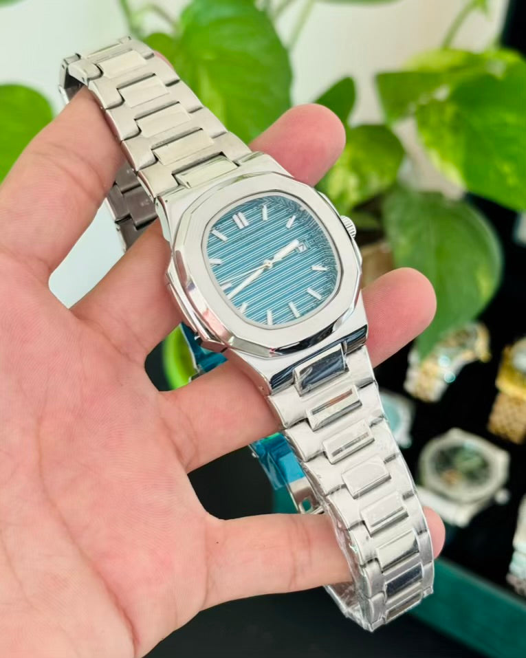 PP Date working Black Chain Wrist Watch With Green Dial P-05