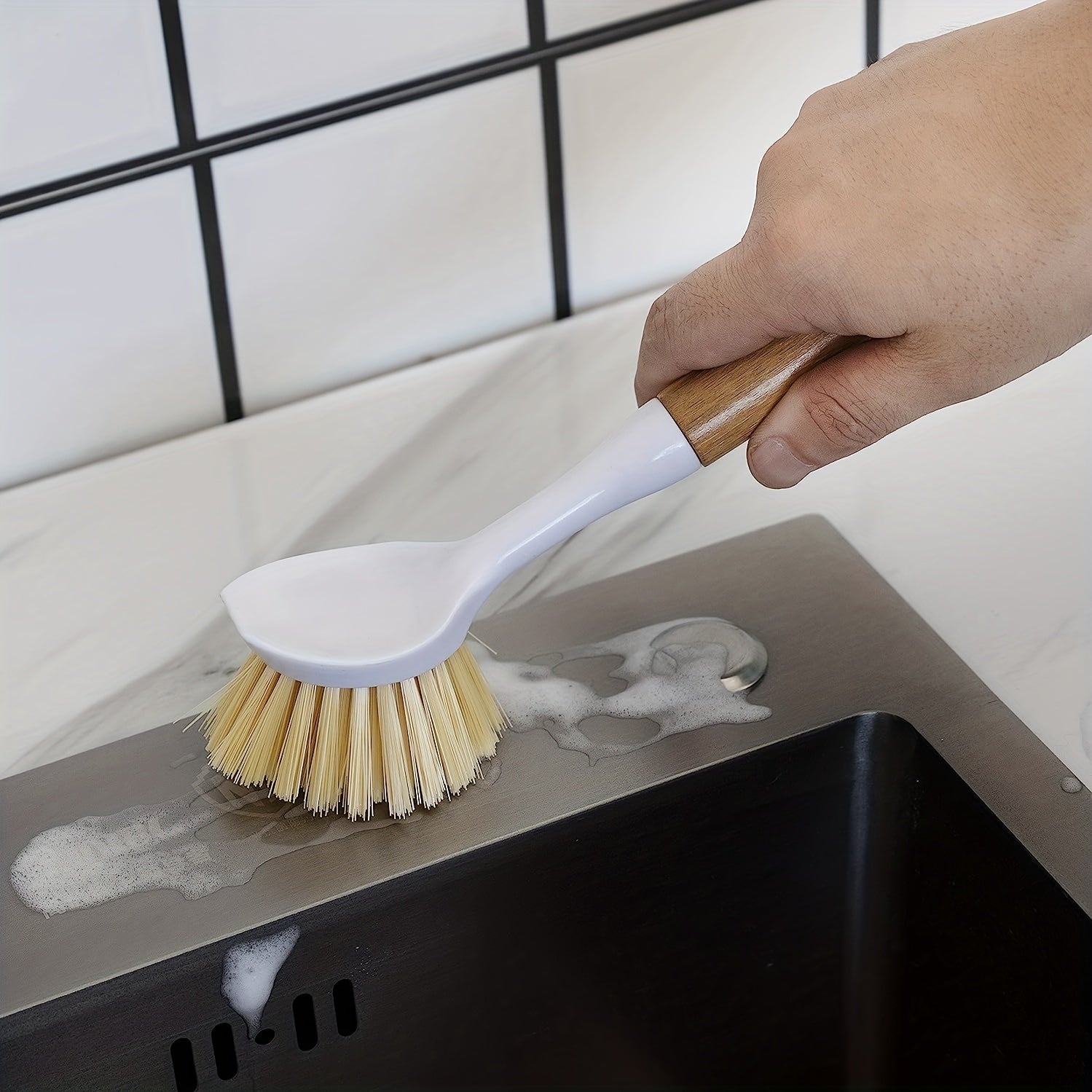 Long Handle Kitchen Brush Deep Cleaning With Ease
