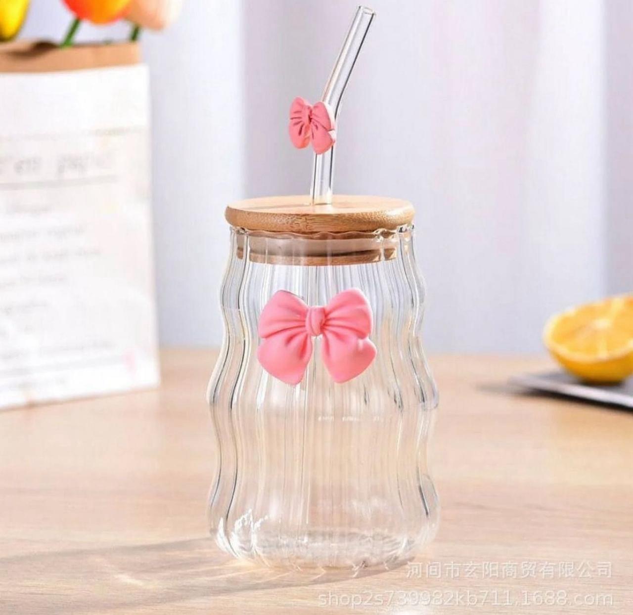 Bow Sipper Glass With Straw & Lid (Random Design & Color)