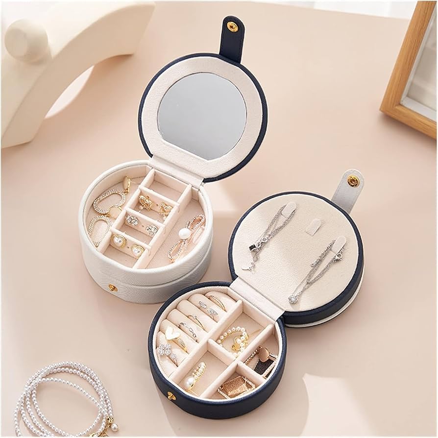 Small Portable Jewelry Organizer With Round Design